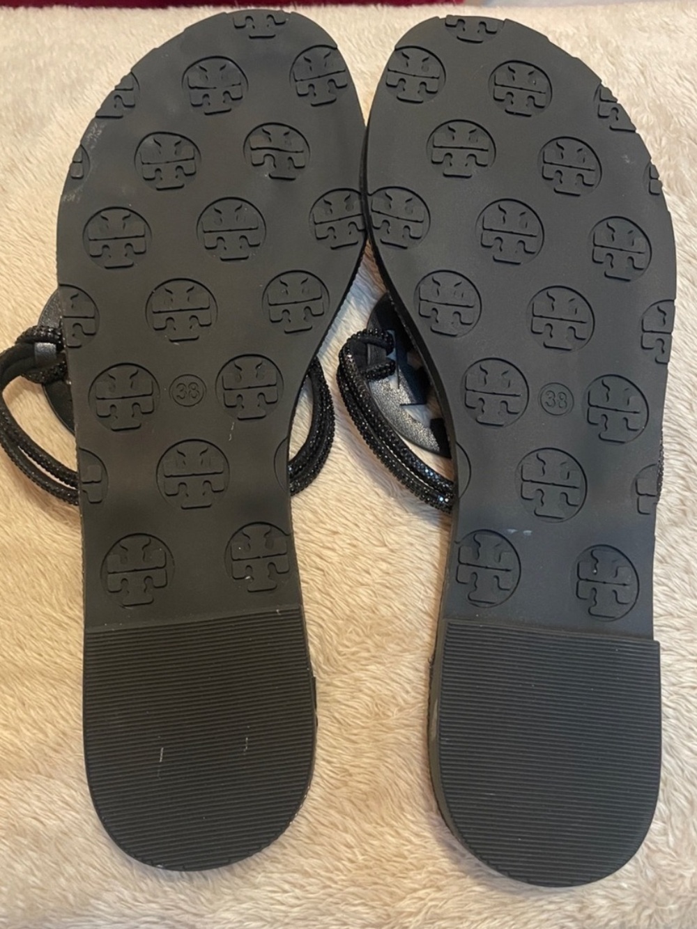 NWT Tory Burch Miller Pavé Crystal Knotted Sandals in Perfect Black Size 8 - Picture 3 of 11